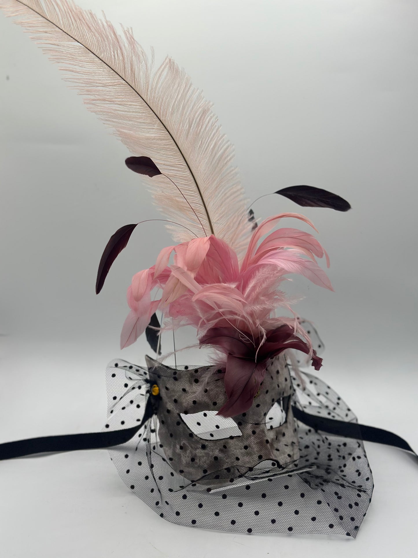 Venetian mask with feathers - Masquerade mask for women - Pink Velvet elegant mask